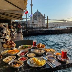تور استانبول 4شب مرداد ماه۱۴۰۳
