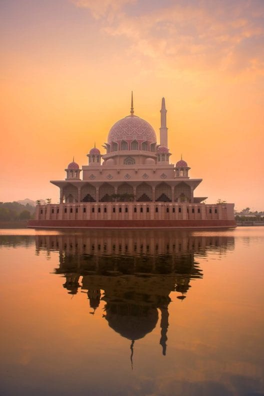 تور ۷شب کوالالامپور ۱بهمن ۱۴۰۳